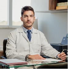 Dr. Walter Oliveira – Urologista- Goval-mg.jpg